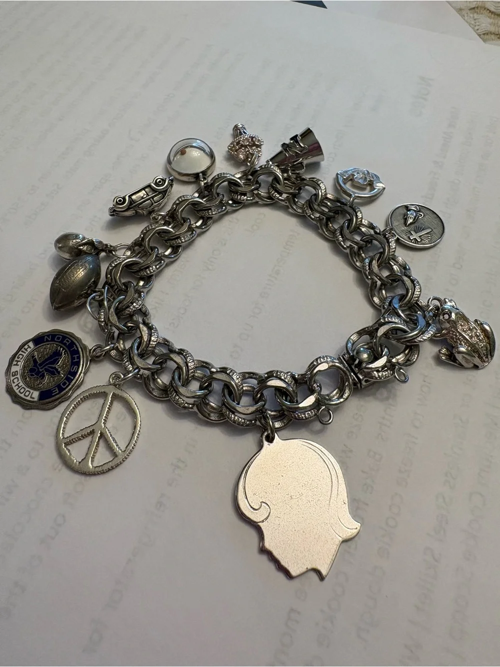 Vintage Sterling Silver Charm Bracelet With 11 Charms